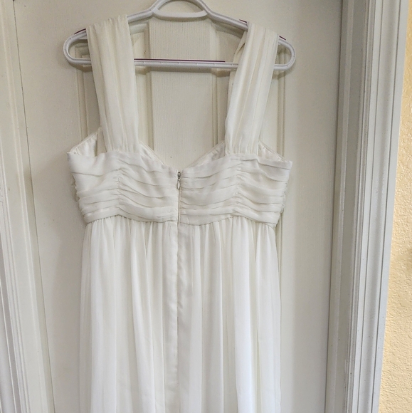 London Style Nights, Size 14 off white floor length gown - Picture 3 of 3